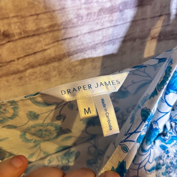Draper James Women’s Summer Floral Blue and White Ruffle Sleeve Dress Medium - Picture 4 of 9
